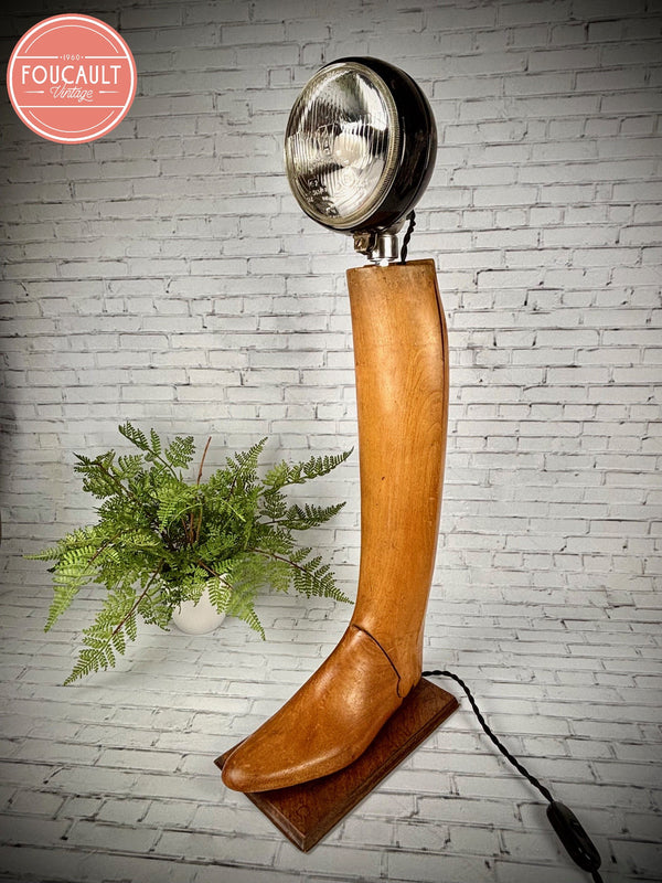 Schuster-Stiefel-Form Scheinwerfer